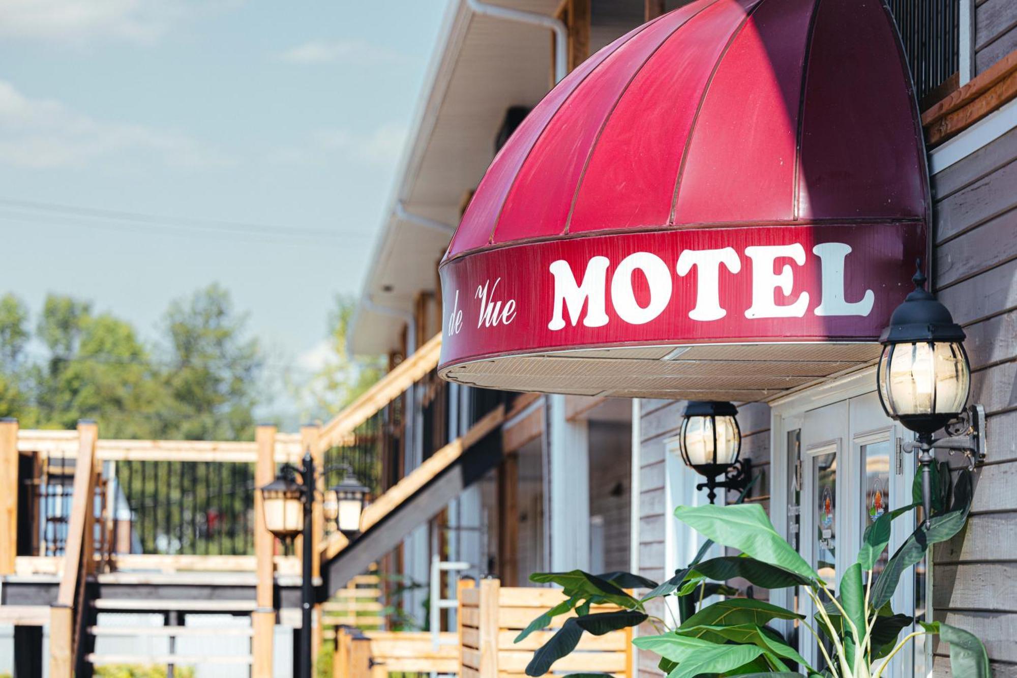 Motel Le Point De Vue La Malbaie Exterior foto
